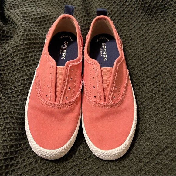 Sperry Shoes - NEW Sperry Slides (Sz 8.5)